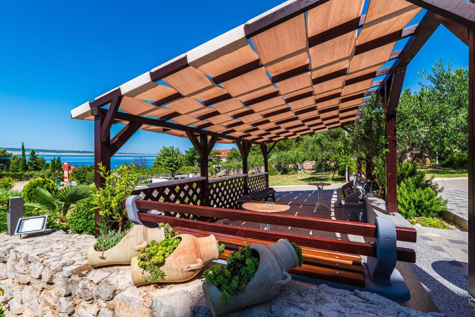 Hotel Vicko Starigrad Paklenica Bagian luar foto